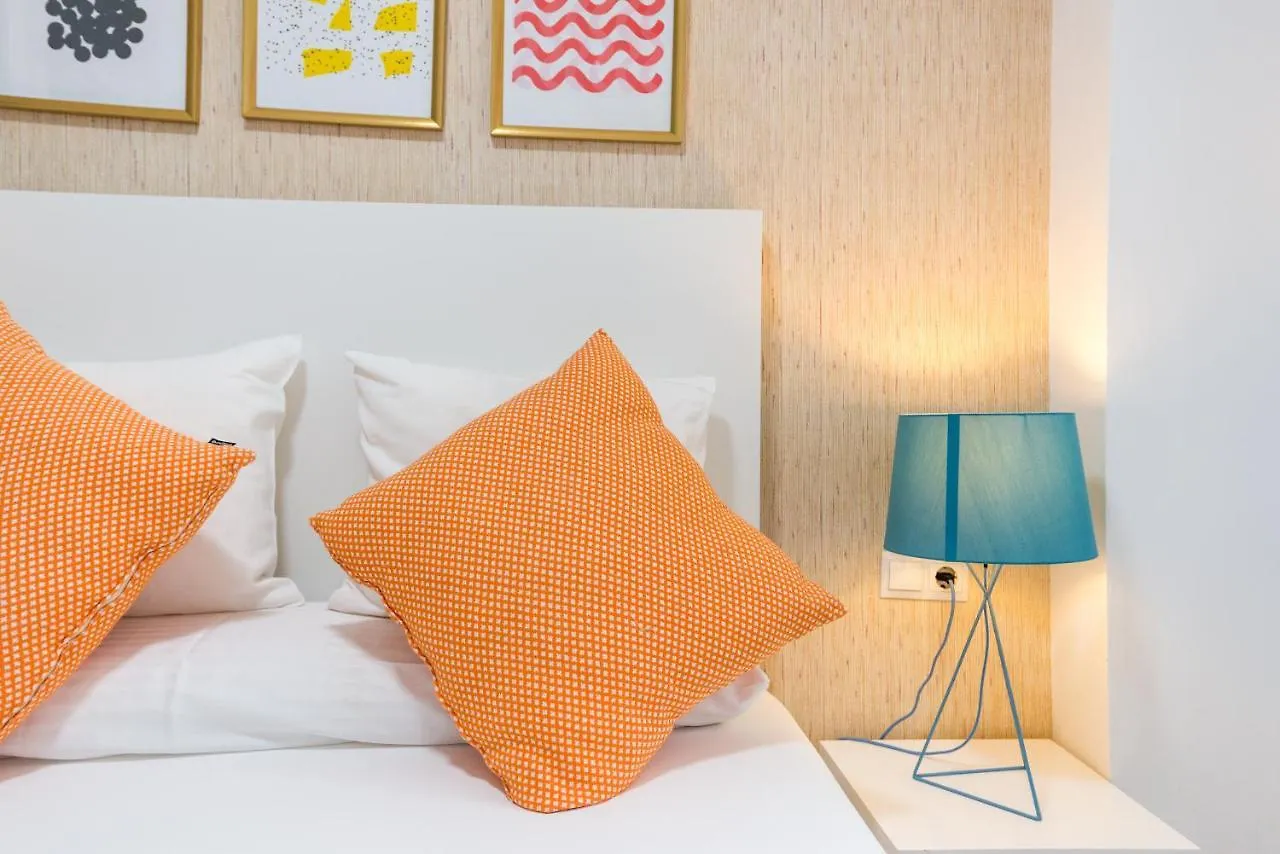 Mp7 Renovated Apartment Right On The Beach 700 Meters Away From Old Town マラガ スペイン