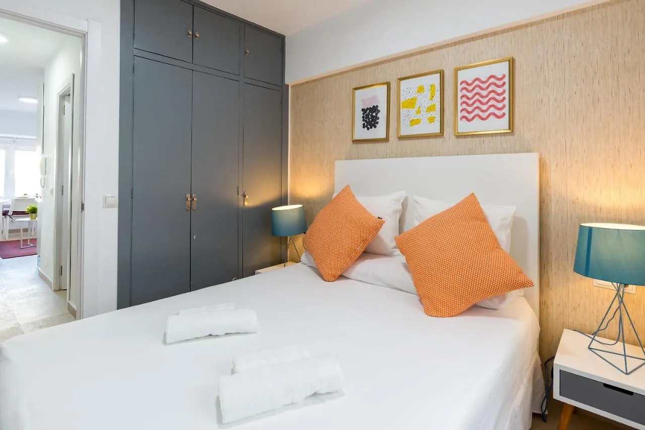 Mp7 Renovated Apartment Right On The Beach 700 Meters Away From Old Town Málaga España
